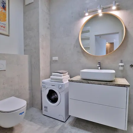 Jasny 3city W Gdansku Z Parkingiem By Renters Appartement Gdańsk